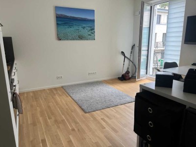 Moderne 1-Zimmer Wohnung mit Balkon in Stahnsdorf