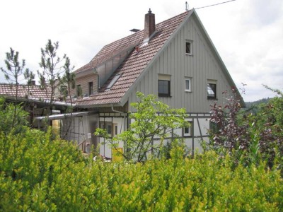 Das Haus im Haus! 6 Zimmerwohnung in Nagold zu vermieten.
