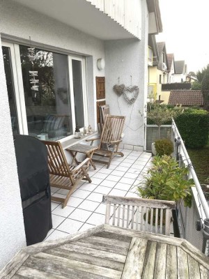 7395 - 2,5-Zimmerwohnung mit Balkon, Garage und Tageslichtbad!
