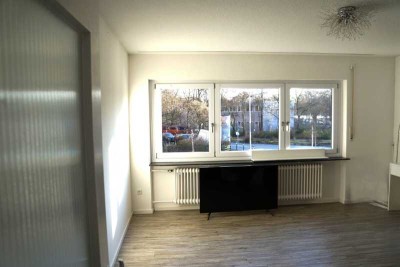 Gepflegte 3-Zi.- Wohnung mit Balkon, 3 Min. zu Fuss von UNI Wöhrdersee