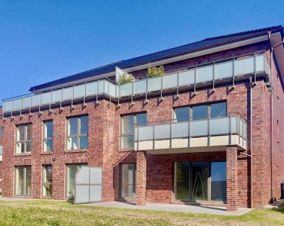 Exklusive 3-Zimmer Neubauwohnung (2024) mit sonnigem Balkon in S/W Ausrichtung im 1. OG