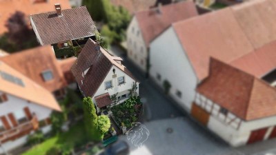 Reserviert: Zwei Häuser im Paket – Immobilien-Ensemble im Herzen von Iphofen-Nenzenheim