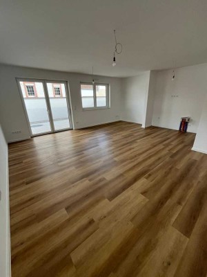 Exklusive 3,5-Zimmer-Terrassenwohnung in Bad Vilbel- Gronau
