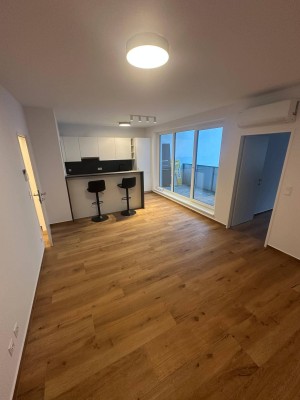 2 Zi Wohnung generalsaniert alles NEU