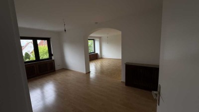 Lichtdurchflutete 100 m2 Wohnung