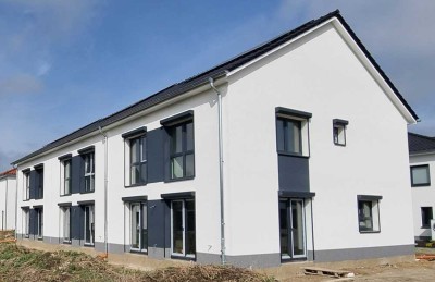 Neubau (KfW 40)  Reihenendhaus in Sarstedt OT Heisede - Wohnen am Forellensee