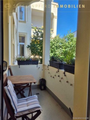 - charmante Altbauwohnung mit Balkon -