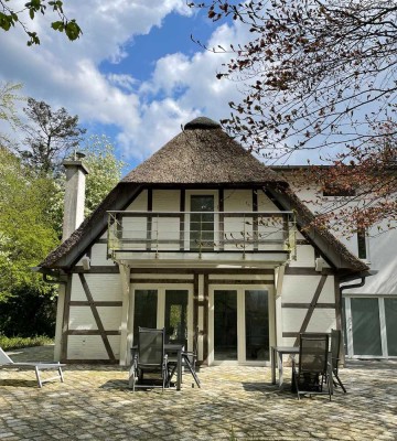 Luxus-Reetdachanwesen in traumhafter Lage der Lüneburger Heide