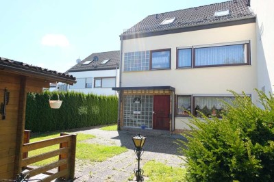 Reihenendhaus in Bebra Randlage mit Fernblick und Potenzial !