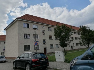 Zweiraumwohnung mit Balkon - Curiesiedlung