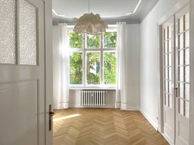 Schöne Stuckaltbauwohnung in Toplage mit perfektem Grundriss