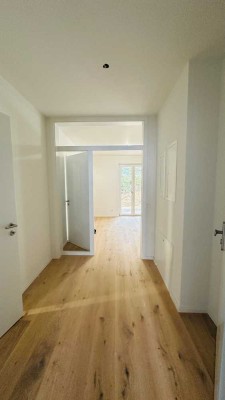 Erstbezug - Moderne 2-Zimmer-Gartenwohnung in den Frechener Wolf Höfen – Innenstadtlage