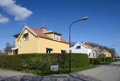 2-Familienhaus in guter Wohnrandlage