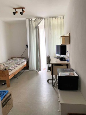 Gepflegte 1-Zimmer-Wohnung mit Balkon und Einbauküche in Germersheim