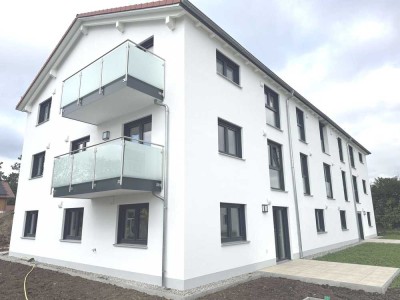 ERSTBEZUG! Moderne und ruhig gelegene 3-Zimmer-Dachgeschoss-Wohnung mit Balkon