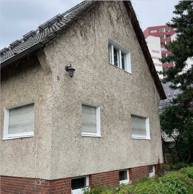 Einfamilienhaus befristet zu vermieten