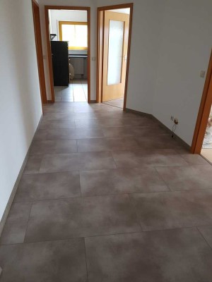 Sonnenverwöhnte 4-Zimmer-Wohnung in Mosbach-Neckarelz