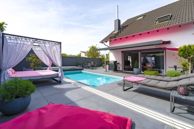 Haus mit Pool in ruhiger Lage