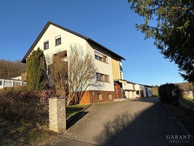 Attraktives Mehrfamilienhaus mit großem Garten - ideal für Kapitanleger und Eigennutzer