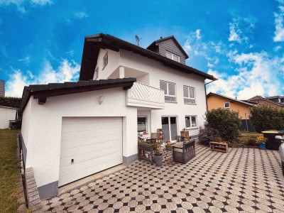Endlich Zuhause: Einfamilienhaus mit Einliegerwohnung in toller Lage