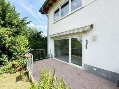 Terrassenwohnung mit Einbauküche, Tageslichtbad und Garage in 53474 Bad Neuenahr!! Top Lage!!