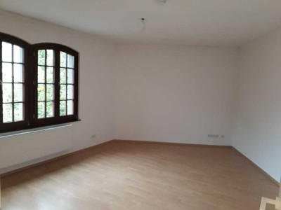 ++schöne 2 Zimmer Wohnung im Zentrum von Solingen++