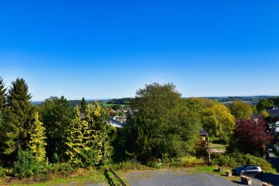 Moderne 2-Zi-Wohnung mit exklusiver Ausstattung und tollem Weitblick in den Rhein-Sieg-Kreis