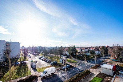 Erstbezug - Komfortable Familienwohnung mit Weitblick. 2 Bäder, 2 Balkone, Fußbodenheizung, ...