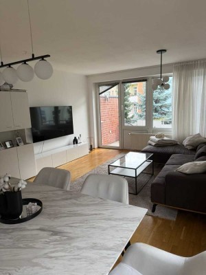 Helle 2-Zimmer Whg. mit Balkon und EBK