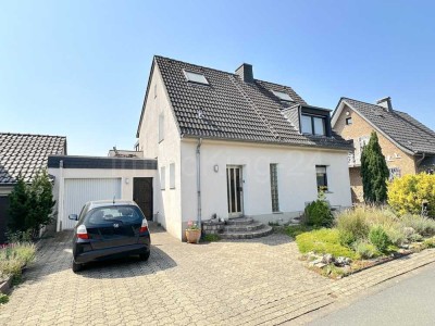 +++ TRAUMHAUS MIT BALKON WINTERGARTEN GEMÜTLICHEM GARTEN UND POOL  +++ VOLLUNTERKELLERT!!