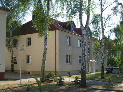 *Große 3-RWE mit Dachterrasse*in ruhiger Lage