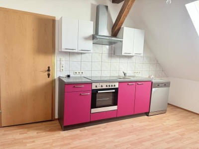Städtisches Wohnen mit Blick auf den Hauptplatz – Ihr neues Zuhause im Herzen der Stadt!
