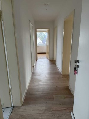 Dortmund-Aplerbeck , Schöne 3 1/2 Zimmer Dachgeschosswohnung