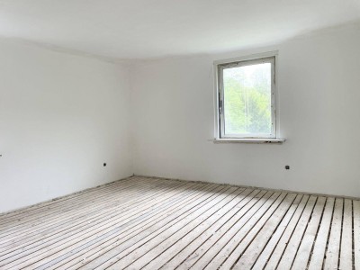 PROVISIONSFREI VOM EIGENTÜMER! SANIERUNGSBEDÜRFTIGE 3-ZIMMER-WOHNUNG NÄHE PURKERSDORF ZENTRUM!