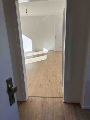 Mitten Drin ! 4 Zimmer Wohnung am Kopstadtplatz ! Auch als WG geeignet...