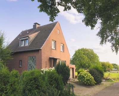 Freistehendes Einfamilienhaus - ruhig gelegen mit Garten zur alleinigen Nutzung in Schwalmtal