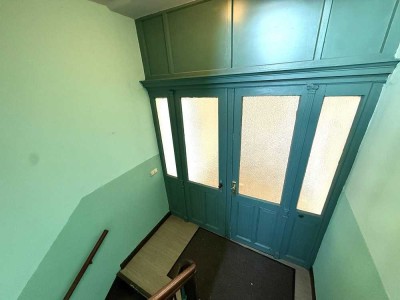 Oststadt-Altbau-Charme: 7-Zimmer, Küche, Bad+GästeWC