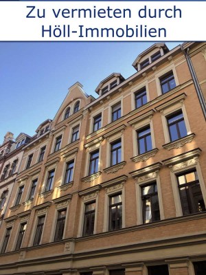 Höll-Immobilien vermietet sehr schöne 2,5-Raum-WE mit EBK in der Innenstadt.