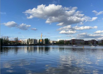 Wohnung in Bestlage mit Wasserblick, 10 Min Fußweg zum Ostkreuz