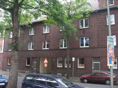 Gemütliche Altbauwohnung mit Einbauküche, WG geeignet