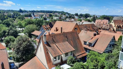 Schöne Aussichten
Helle 3-Raum-Wohnung in Pfullendorf-88630 neuwertig mit sehr grossem Südbalkon