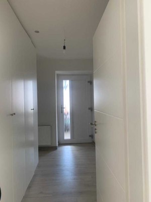 Schöne, neuwertige 3-Zimmer-Wohnung mit gehobener Innenausstattung in Sankt Katharinen