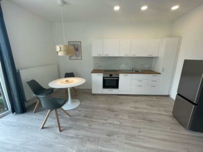 Stilvolle, modernisierte 1-Zimmer-Hochparterre-Wohnung in Aalen
