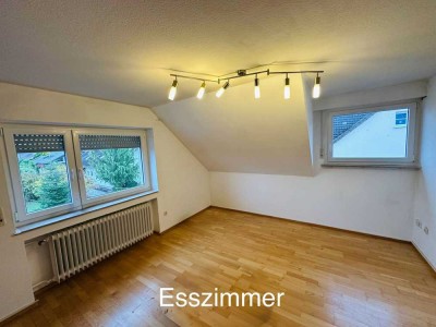 3,5 Zimmer Dachgeschoss Wohnung in ruhiger Lage / neue Fenster