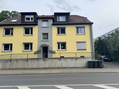 Helle 3-Zimmer-Dachgeschosswohnung mit Balkon in Ratingen-Lintorf – ab sofort!