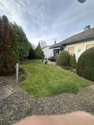 Familienfreundliches EFH mit Garten, Garage und viel Potenzial in ruhiger Lage