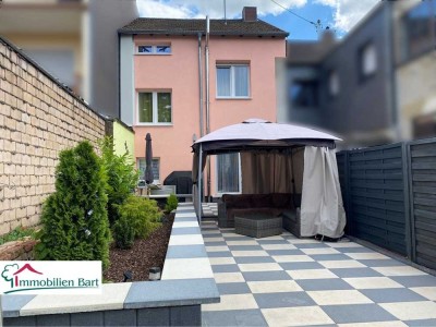 WOHLFÜHLHAUS FÜR DIE FAMILIE - CHARMANTES EINFAMILIENHAUS MIT GARTEN IN SAARLOUIS-RODEN