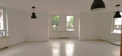 Attraktive und modernisierte 3,5-Zimmer-Wohnung mit gehobener Innenausstattung in Gelsenkirchen