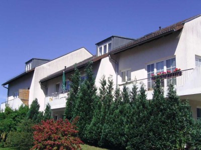 2 Zimmerwohnung mit Balkon im Grünen