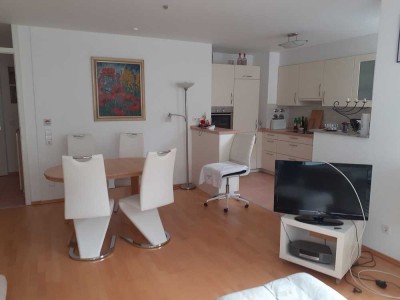 Seniorengerechte Wohnung im betreuten Wohnen: 2 Zi-Wohnung am Rande der Tübinger Altstadt